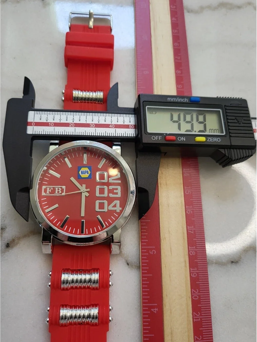 Men's Quartz Watch Working New Battery Automobilia 50mm NAPA Auto Part Works EUC